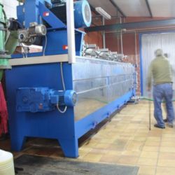 Máquinas con depósitos para el aceite